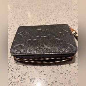 Louis Vuitton Black Zippy Empreinte Leather Coin Purse Authentic (M60574)